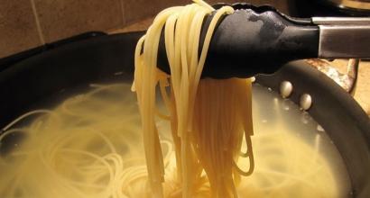 Как варить спагетти правильно, чтобы они не слипались после варки
